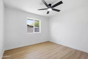 9036 W Sells Dr, Phoenix, AZ 85037 - Photo 28