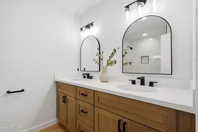 9036 W Sells Drive, Phoenix, AZ 85037 - Photo 24