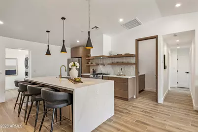 5414 N 82nd Street, Scottsdale, AZ 85250 - Photo 8