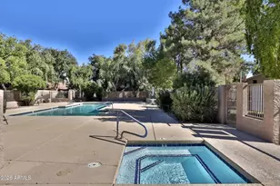 8859 S Grandview Dr, Tempe, AZ 85284 - Photo 4