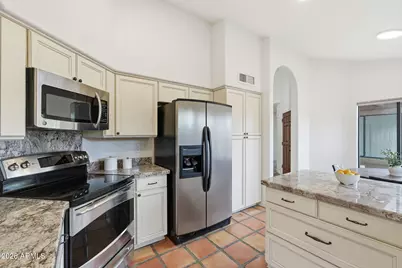 8859 S Grandview Drive, Tempe, AZ 85284 - Photo 18