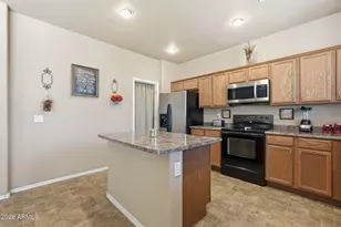 33408 N Falcon Trail, San Tan Valley, AZ 85144 - Photo 14