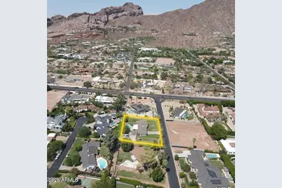 4616 N 49th Place, Phoenix, AZ 85018 - Photo 2