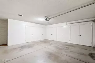 114 E San Miguel Ave, Phoenix, AZ 85012 - Photo 18