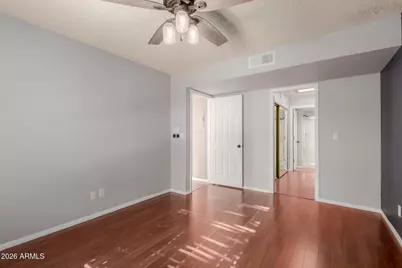 7300 N Dreamy Draw Drive #211, Phoenix, AZ 85020 - Photo 14