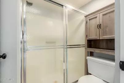 7300 N Dreamy Draw Drive #211, Phoenix, AZ 85020 - Photo 18