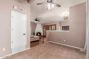 7300 N Dreamy Draw Dr, Phoenix, AZ 85020 - Photo 8