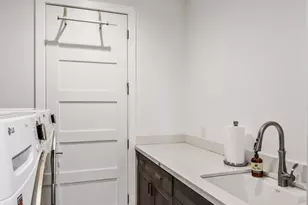 6166 N Scottsdale Rd, Paradise Valley, AZ 85253 - Photo 26