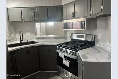 10701 N 99th Avenue #77, Peoria, AZ 85345 - Photo 2