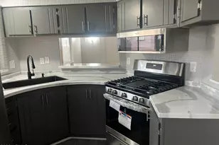 10701 N 99th Ave, Peoria, AZ 85345 - Photo 2