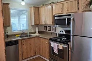 17200 W Bell Rd, Surprise, AZ 85374 - Photo 10