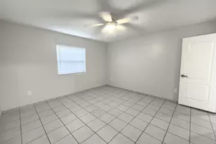 1023 E Old Southern Ave, Phoenix, AZ 85042 - Photo 8