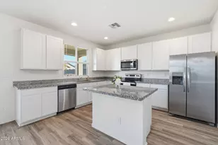 17572 W Country Club Terrace, Surprise, AZ 85387 - Photo 14