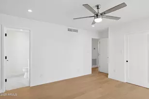 342 E Orangewood Ave, Phoenix, AZ 85020 - Photo 26