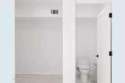 342 E Orangewood Avenue, Phoenix, AZ 85020 - Photo 22