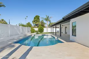 342 E Orangewood Ave, Phoenix, AZ 85020 - Photo 40