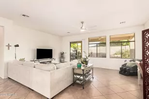 17916 W Addie Ln, Surprise, AZ 85374 - Photo 4