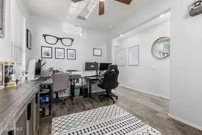 2929 W Laredo Lane, Phoenix, AZ 85085 - Photo 4