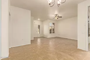 18202 N 136th Ave, Sun City West, AZ 85375 - Photo 12