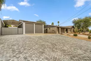 1824 E Ronald Rd, Phoenix, AZ 85022 - Photo 2