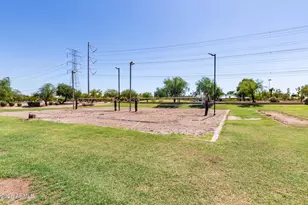 337 N Abalone Dr, Gilbert, AZ 85233 - Photo 40