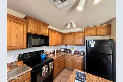 1338 S 221st Lane, Buckeye, AZ 85326 - Photo 10