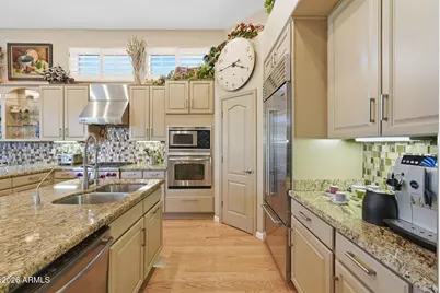 5560 E Sheena Drive, Scottsdale, AZ 85254 - Photo 4