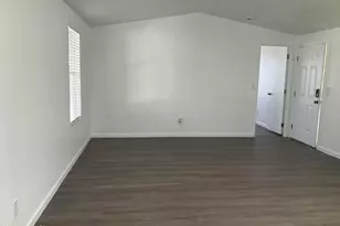 2292 N Ironwood Dr, Apache Junction, AZ 85120 - Photo 4