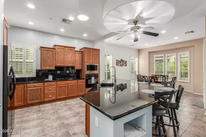 12388 W Fetlock Trail, Peoria, AZ 85383 - Photo 16