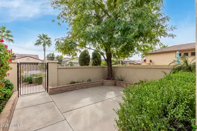 12388 W Fetlock Trail, Peoria, AZ 85383 - Photo 8