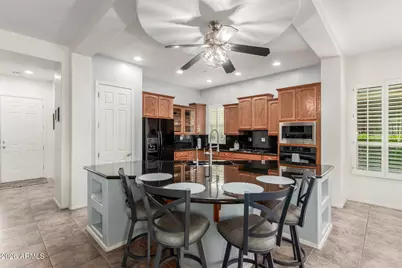 12388 W Fetlock Trail, Peoria, AZ 85383 - Photo 14