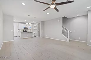 2477 W Market Pl, Chandler, AZ 85248 - Photo 10