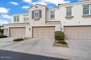 2477 W Market Pl, Chandler, AZ 85248 - Photo 2