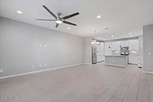 2477 W Market Pl, Chandler, AZ 85248 - Photo 12