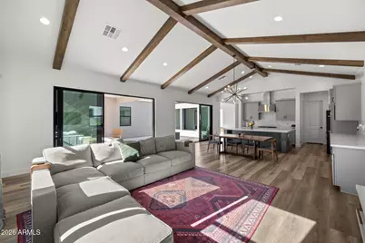 713 E Kachina Trail, Phoenix, AZ 85042 - Photo 36