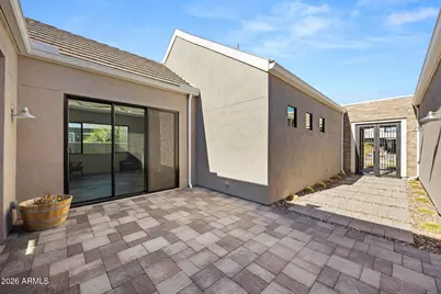 713 E Kachina Trail, Phoenix, AZ 85042 - Photo 20