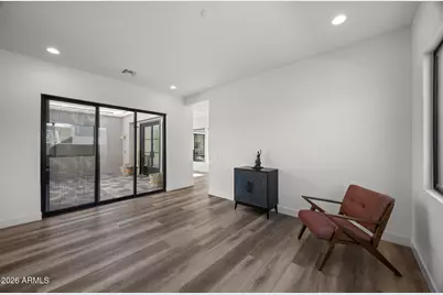 713 E Kachina Trail, Phoenix, AZ 85042 - Photo 44