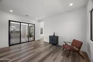 713 E Kachina Trl, Phoenix, AZ 85042 - Photo 44