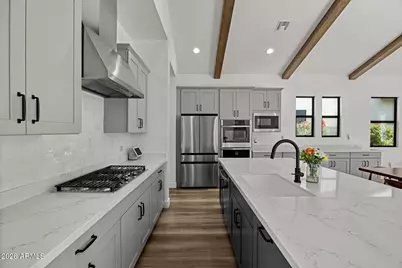 713 E Kachina Trail, Phoenix, AZ 85042 - Photo 26