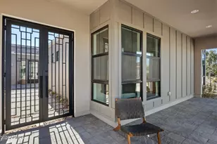 713 E Kachina Trl, Phoenix, AZ 85042 - Photo 16