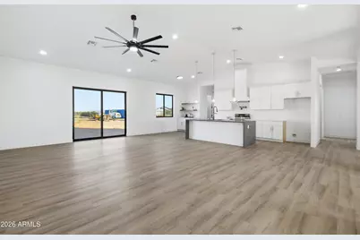 2611 S 305th Avenue, Buckeye, AZ 85326 - Photo 6