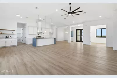 2611 S 305th Avenue, Buckeye, AZ 85326 - Photo 8