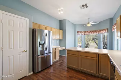 18247 N Coyote Lakes Parkway, Surprise, AZ 85378 - Photo 8