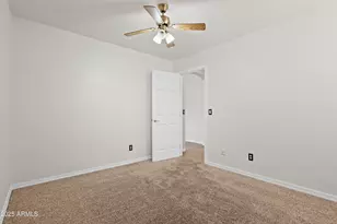 3114 E Kristal Way, Phoenix, AZ 85050 - Photo 32