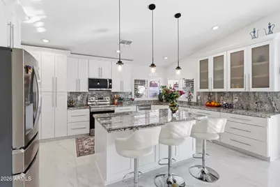 4553 E Carolina Drive, Phoenix, AZ 85032 - Photo 4