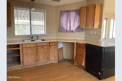 2292 N Ironwood Drive #33, Apache Junction, AZ 85120 - Photo 4