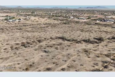 50695 W Huisatch Road #19, Maricopa, AZ 85139 - Photo 6