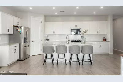 2709 E Houston Avenue, Apache Junction, AZ 85119 - Photo 8