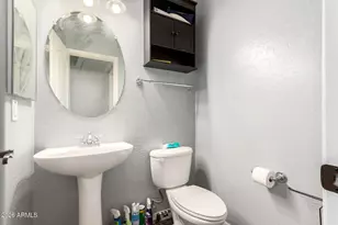 2257 E Huntington Dr, Phoenix, AZ 85040 - Photo 22