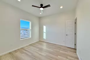 8980 W Coronado Dr, Arizona City, AZ 85123 - Photo 22